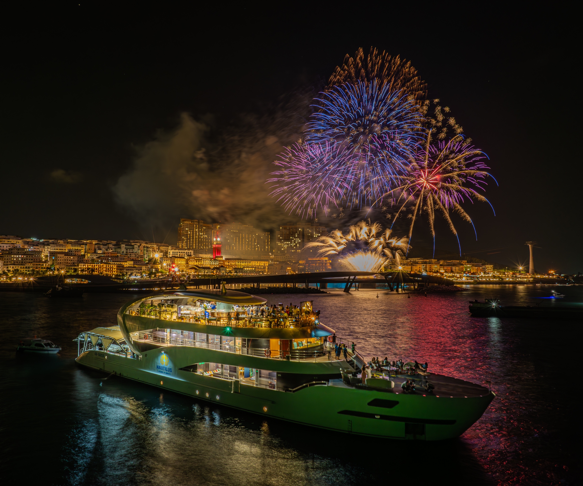 Du lịch Việt Nam bước vào “mùa vàng” đón khách quốc tế- Ảnh 8.