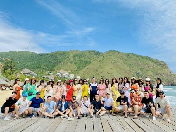 Thuê xe Quy Nhơn cùng Touring.vn lựa chọn tiện nghi, an toàn cho hành trình - Ảnh 4. Thuê xe Quy Nhơn cùng Touring.vn lựa chọn tiện nghi, an toàn cho hành trình - Ảnh 4.