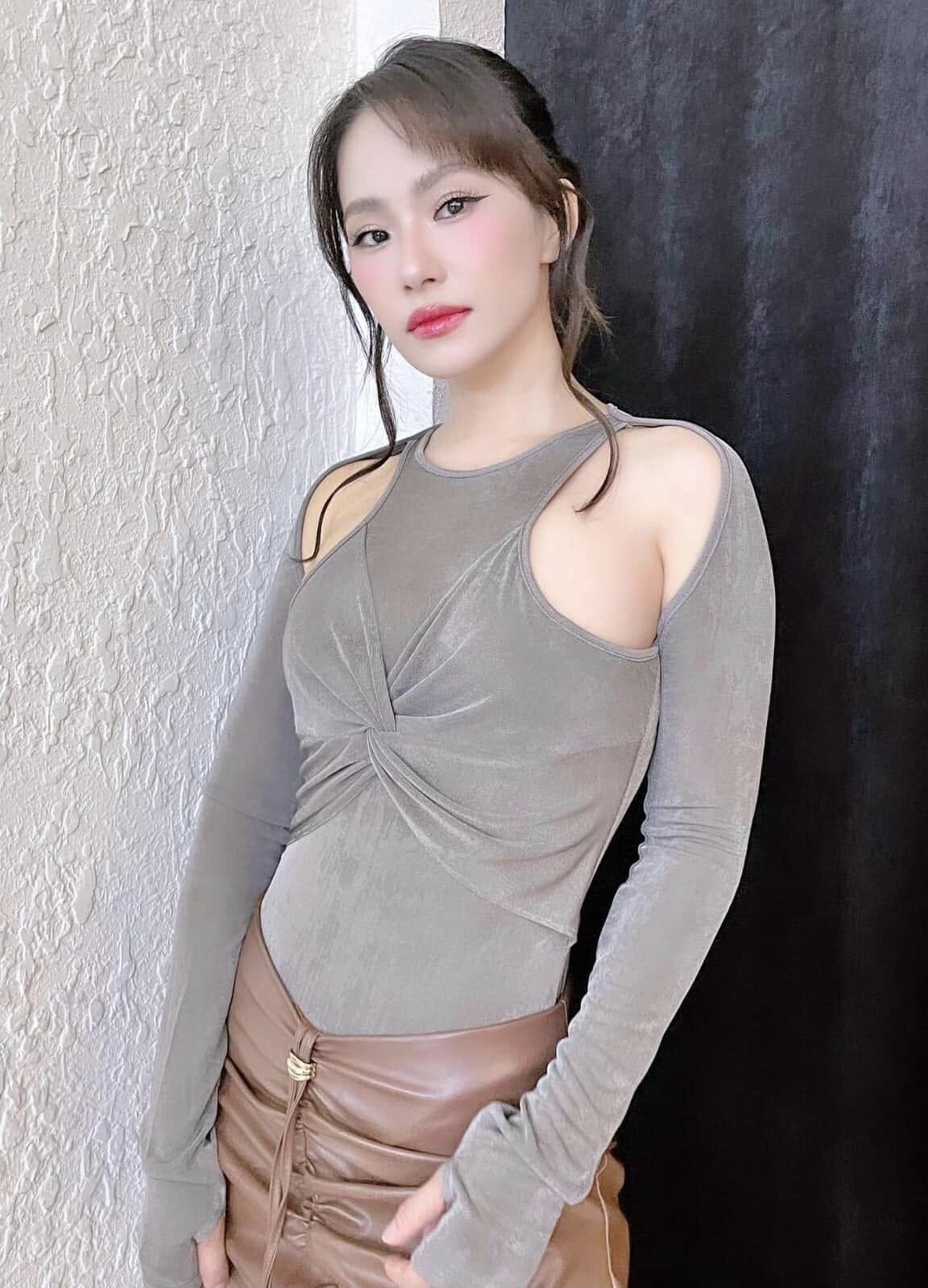 Lương Bích Hữu tốt nghiệp đại học ở tuổi 41, nhan sắc lão hóa ngược - 10 Lương Bích Hữu tốt nghiệp đại học ở tuổi 41, nhan sắc lão hóa ngược - 10