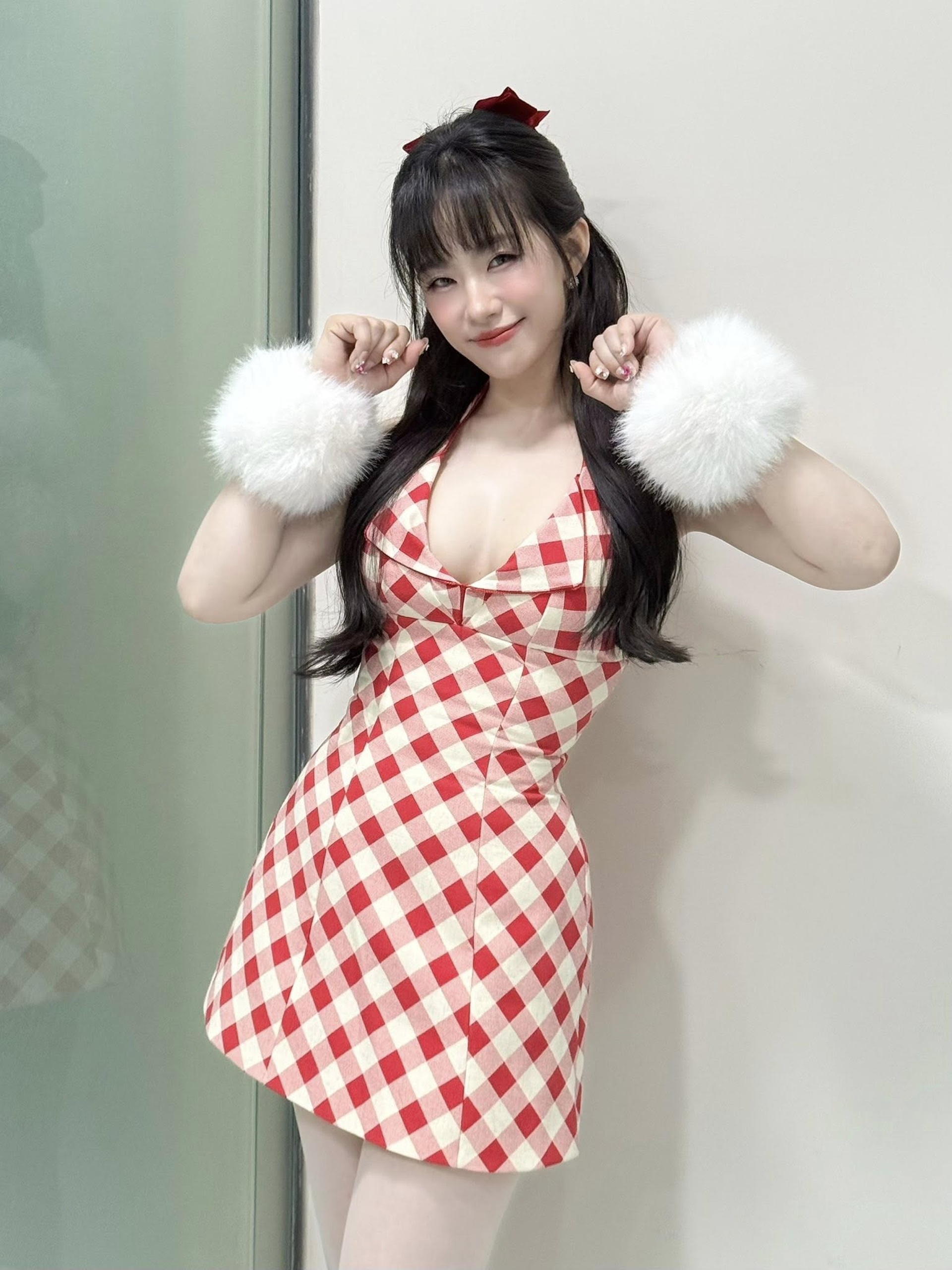 Lương Bích Hữu tốt nghiệp đại học ở tuổi 41, nhan sắc lão hóa ngược - 14 Lương Bích Hữu tốt nghiệp đại học ở tuổi 41, nhan sắc lão hóa ngược - 14