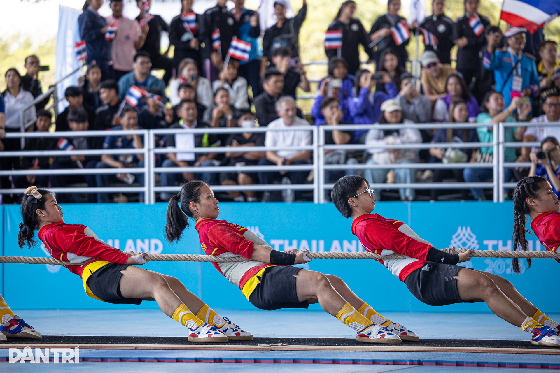 Kéo co Việt Nam đánh dấu lần đầu tiên dự SEA Games bằng trọn bộ huy chương - 12