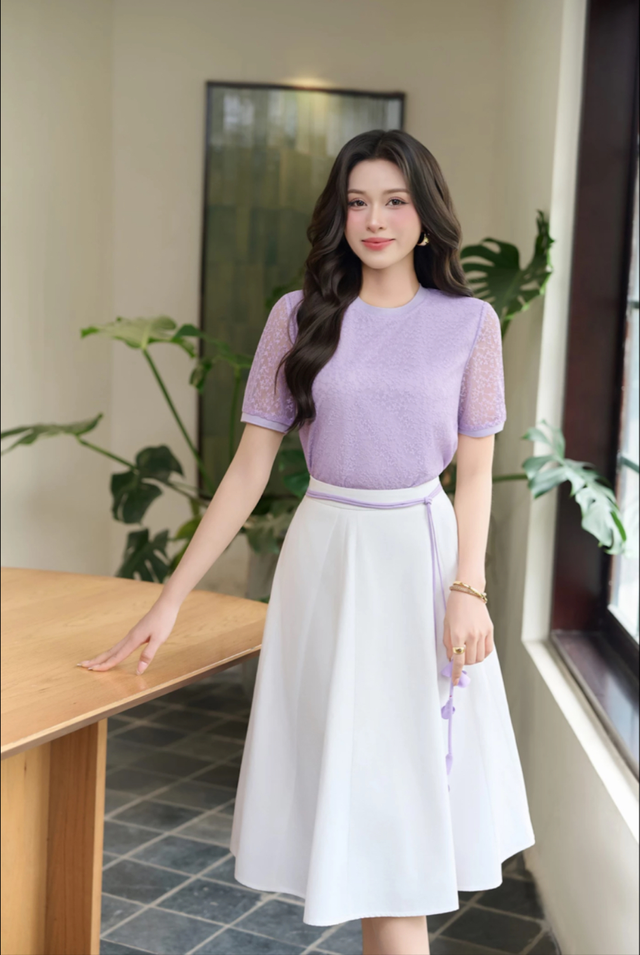 Tông màu tím 'lên ngôi' cho vẻ ngoài mộng mơ nhưng vẫn thời thượng- Ảnh 4.