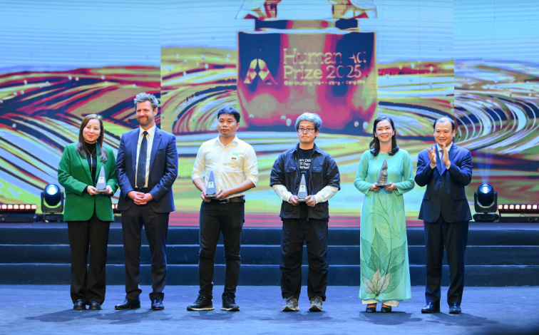 Giải thưởng Hành động vì cộng đồng 2025 vinh danh 25 dự án, ý tưởng, cá nhân - Ảnh 4.