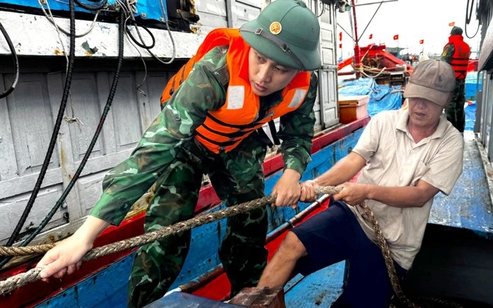 Bức tranh thiên tai khốc liệt năm 2025 qua những con số kỷ lục chưa từng ghi nhận: 419 người chết, cuốn trôi hơn 97.000 tỷ đồng- Ảnh 13.