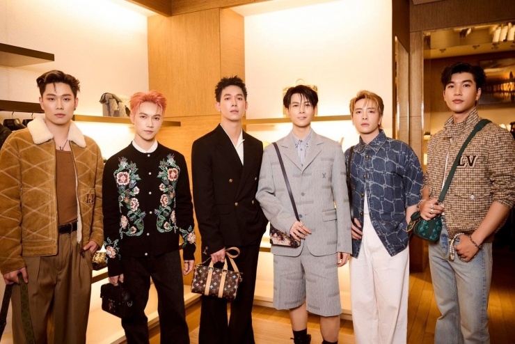 Đại tiệc thời trang có HIEUTHUHAI và dàn nghệ sĩ "Say Hi" tham gia gây hụt hẫng - 7