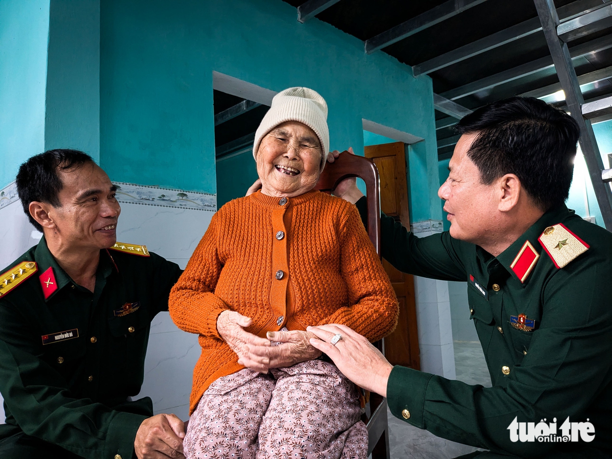 12 ngày thần tốc, làm xong căn nhà đầu tiên trong 'Chiến dịch Quang Trung' - Ảnh 8.