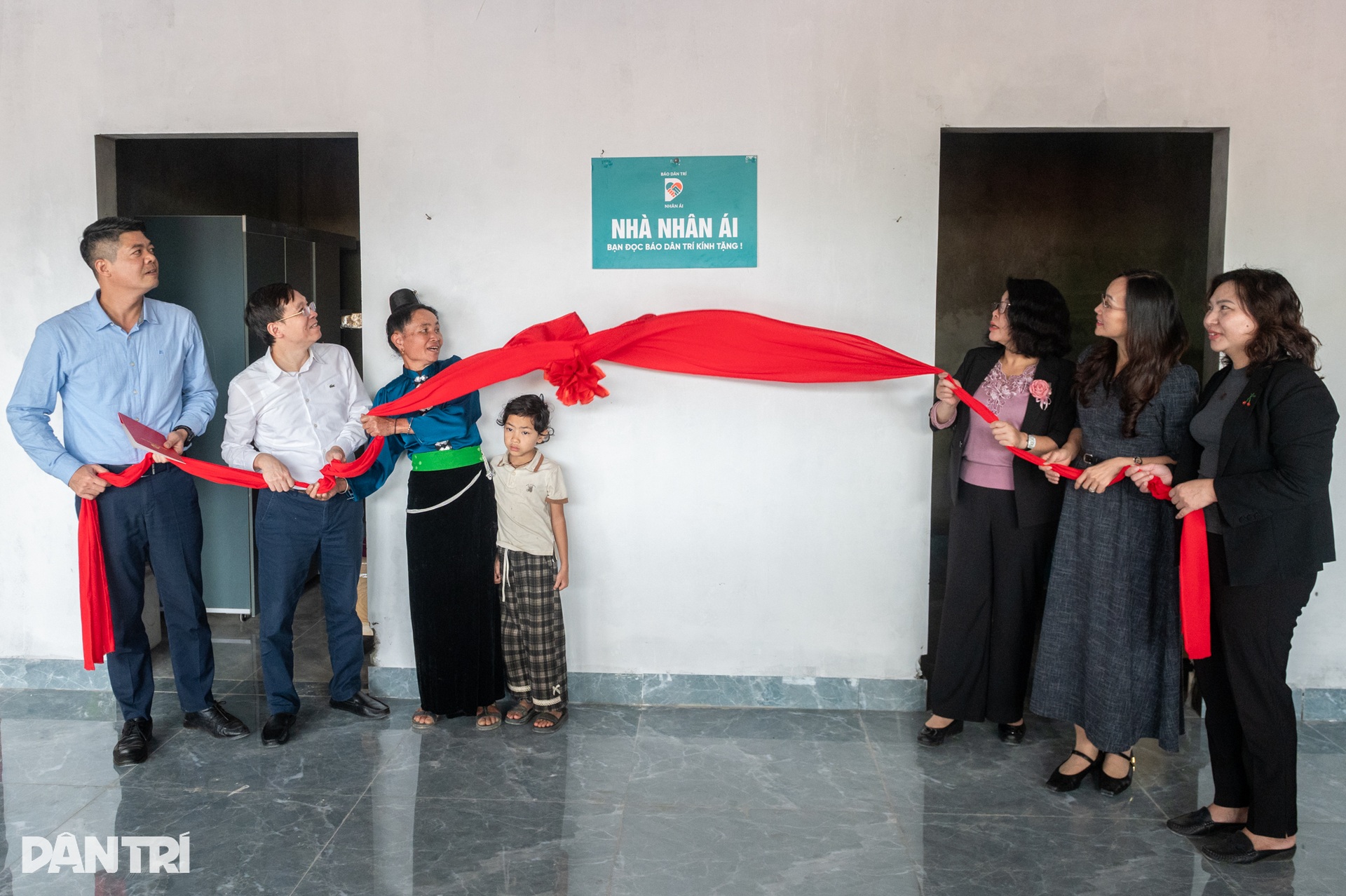 Tết ấm trong ngôi nhà Nhân ái của 8 hộ nghèo tỉnh Điện Biên - 16