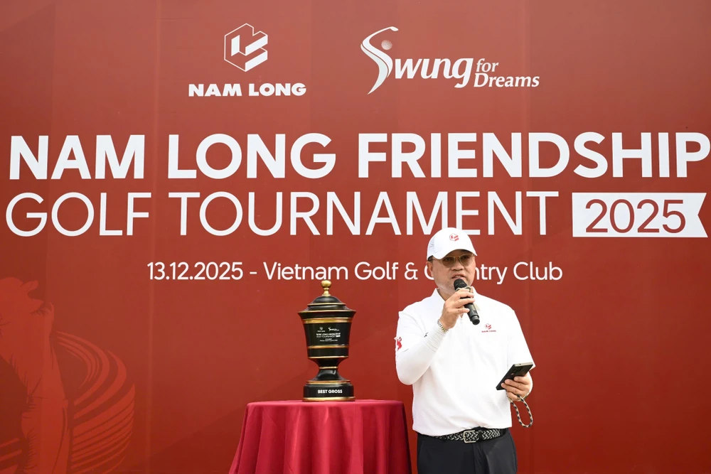 Nam Long luôn tự hào, trân trọng về những người bạn đồng hành đã luôn ủng hộ những hoạt động thiện nguyện, hướng đến nuôi dưỡng giáo dục - nền tri thức trẻ tương lai của đất nước. hon-1-15-ty-dong-chap-canh-sinh-vien-tai-nang-tu-chuong-trinh-hoc-bong-swing-for-dreams-3.jpg