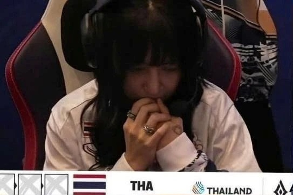 CĐV Thái Lan xấu hổ vì nữ VĐV gian lận khi gặp đội Việt Nam - 3