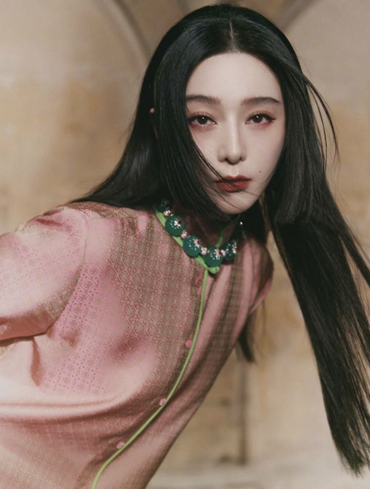 Mỹ nhân mang gương mặt định hình thẩm mỹ của cả đất nước: Visual thiên hạ vô song, nửa góc chết cũng không có- Ảnh 3.