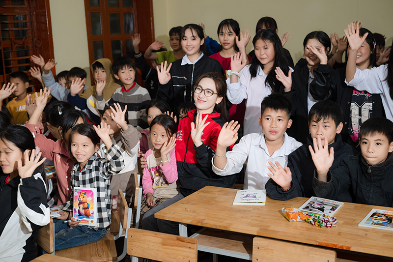 1765967718 509 Phuong Anh Dao Nhung nhan vat toi dong van con