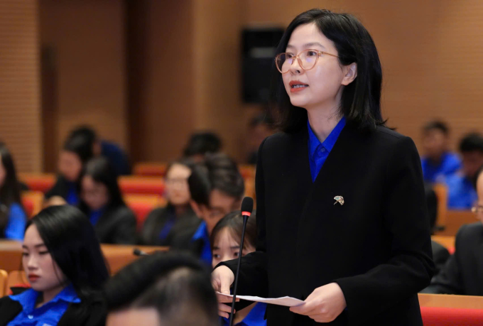 Giảng viên Nguyễn Thị Việt Linh, Phó Bí thư Đoàn thanh niên ĐH Quốc gia. Ảnh: Hoàng Phong