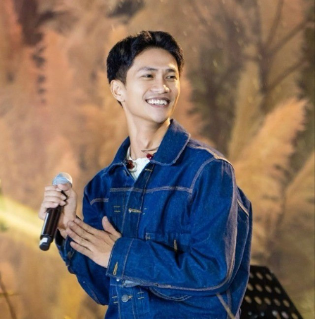 1765975342 354 Ai lat do duoc Hoa Minzy