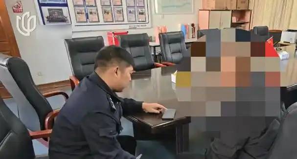 Bức xúc vì bị khách đánh giá xấu, shipper đã lén lút làm 1 điều khi giao hàng- Ảnh 3. Bức xúc vì bị khách đánh giá xấu, shipper đã lén lút làm 1 điều khi giao hàng- Ảnh 3.