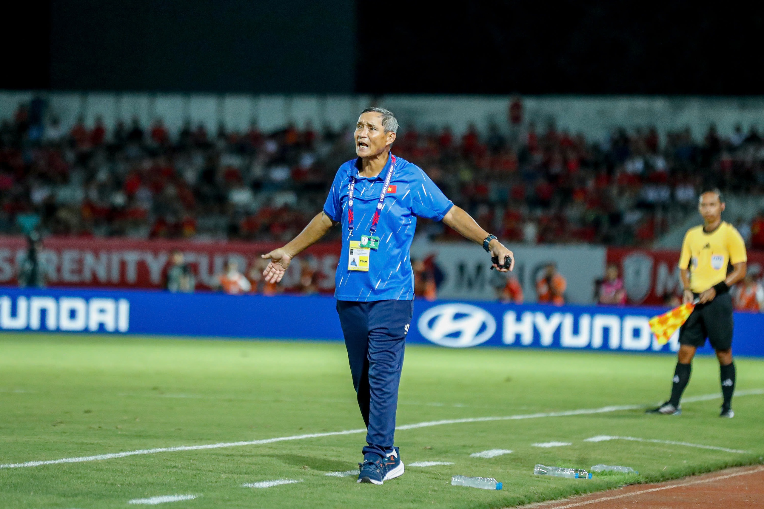 Xin cảm ơn 'tướng già' Mai Đức Chung, người thầy vĩ đại: Tạm biệt ông! - Ảnh 2. Xin cảm ơn 'tướng già' Mai Đức Chung, người thầy vĩ đại: Tạm biệt ông! - Ảnh 2.