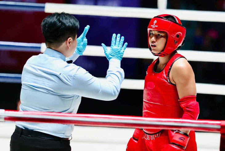 'Mưa vàng' từ vật, đua thuyền và đấu kiếm giúp Việt Nam giành 16 HCV trong ngày 17-12 2 sea games 33 - Ảnh 2.