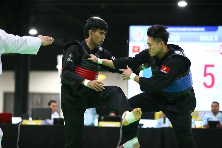 'Mưa vàng' từ vật, đua thuyền và đấu kiếm giúp Việt Nam giành 16 HCV trong ngày 17-12 14 sea games 33 - Ảnh 14.