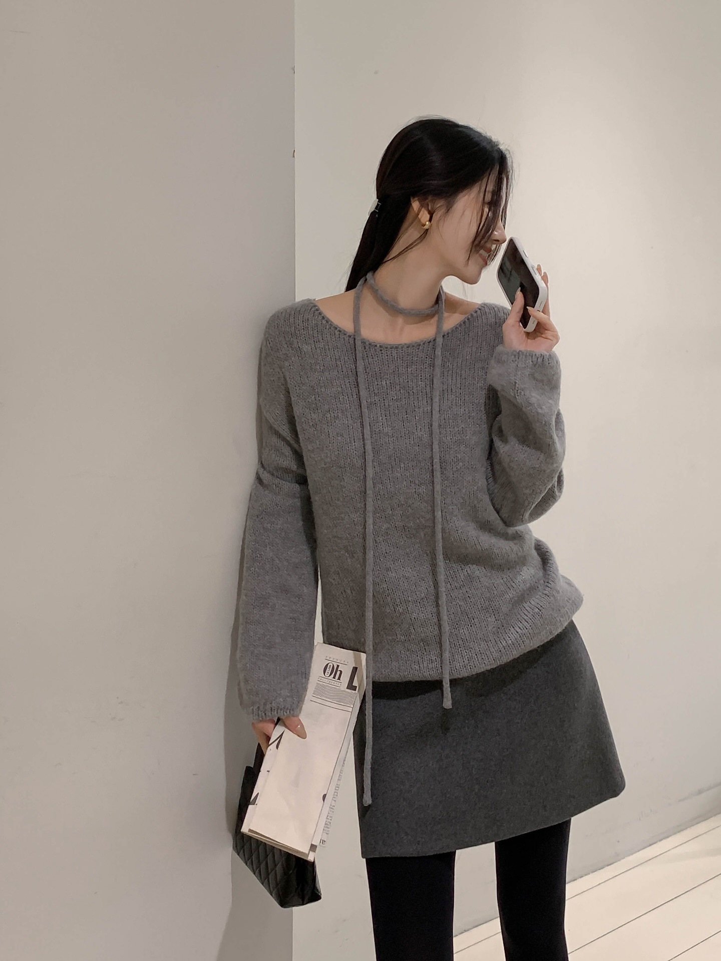 5 Cách phối chân váy ngắn lung linh cho mùa lễ hội và mùa xuân thêm xinh đẹp - Ảnh 3. 5 Cách phối chân váy ngắn lung linh cho mùa lễ hội và mùa xuân thêm xinh đẹp - Ảnh 3.