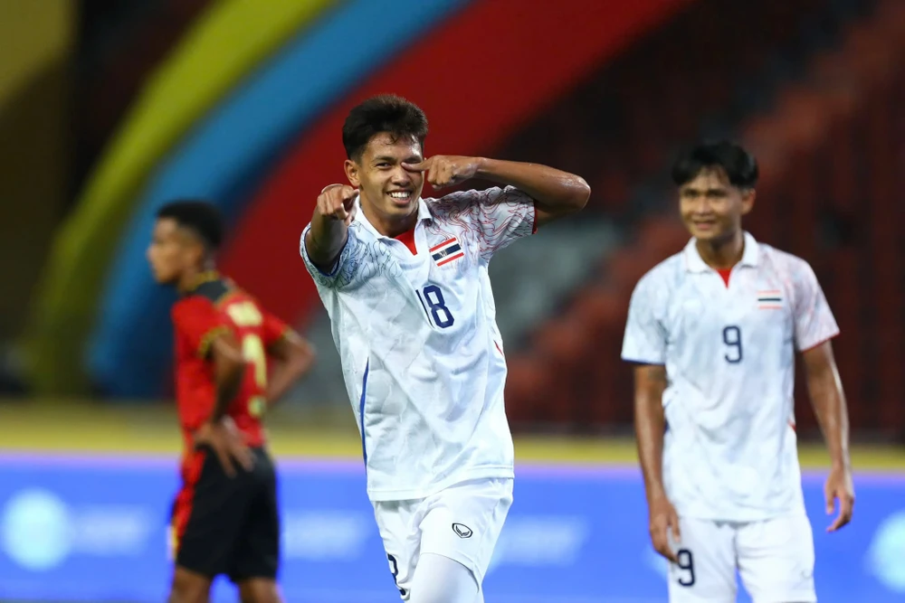 Chủ nhà Thái Lan gặp nhiều hạn chế do nhiều CLB không nhả cầu thủ giỏi. Ảnh: CCT. u-22-viet-nam-vuot-troi-thai-lan-o-chung-ket-sea-games (1).jpg