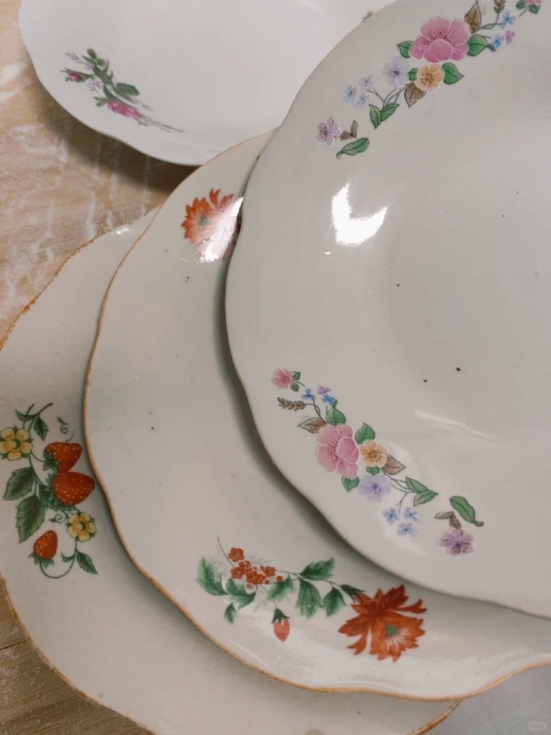 Đừng để vận xui trú ngụ: 8 Món đồ âm khí gia chủ nên lọai bỏ ngay - Ảnh 4. Đừng để vận xui trú ngụ: 8 Món đồ âm khí gia chủ nên lọai bỏ ngay - Ảnh 4.