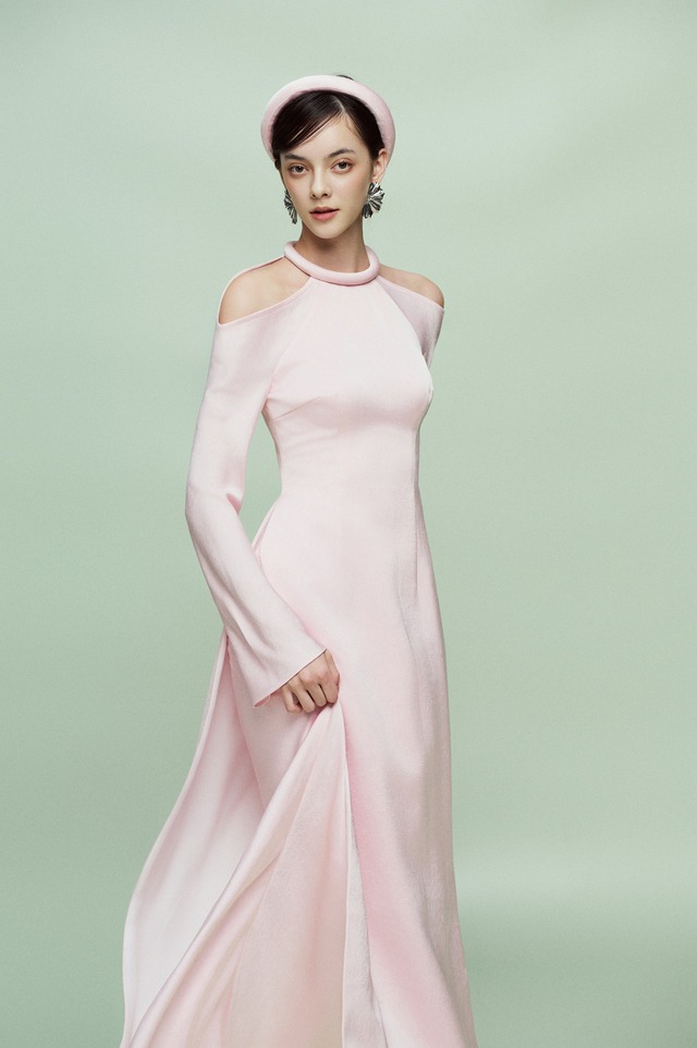 Áo dài cách tân là phong cách của phụ nữ hiện đại 3 Áo dài cách tân là phong cách của phụ nữ hiện đại - Ảnh 3.