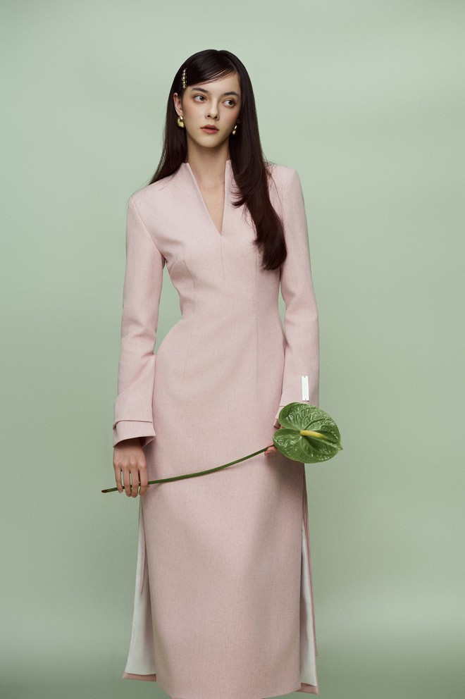 Áo dài cách tân là phong cách của phụ nữ hiện đại 5 Áo dài cách tân là phong cách của phụ nữ hiện đại - Ảnh 5.