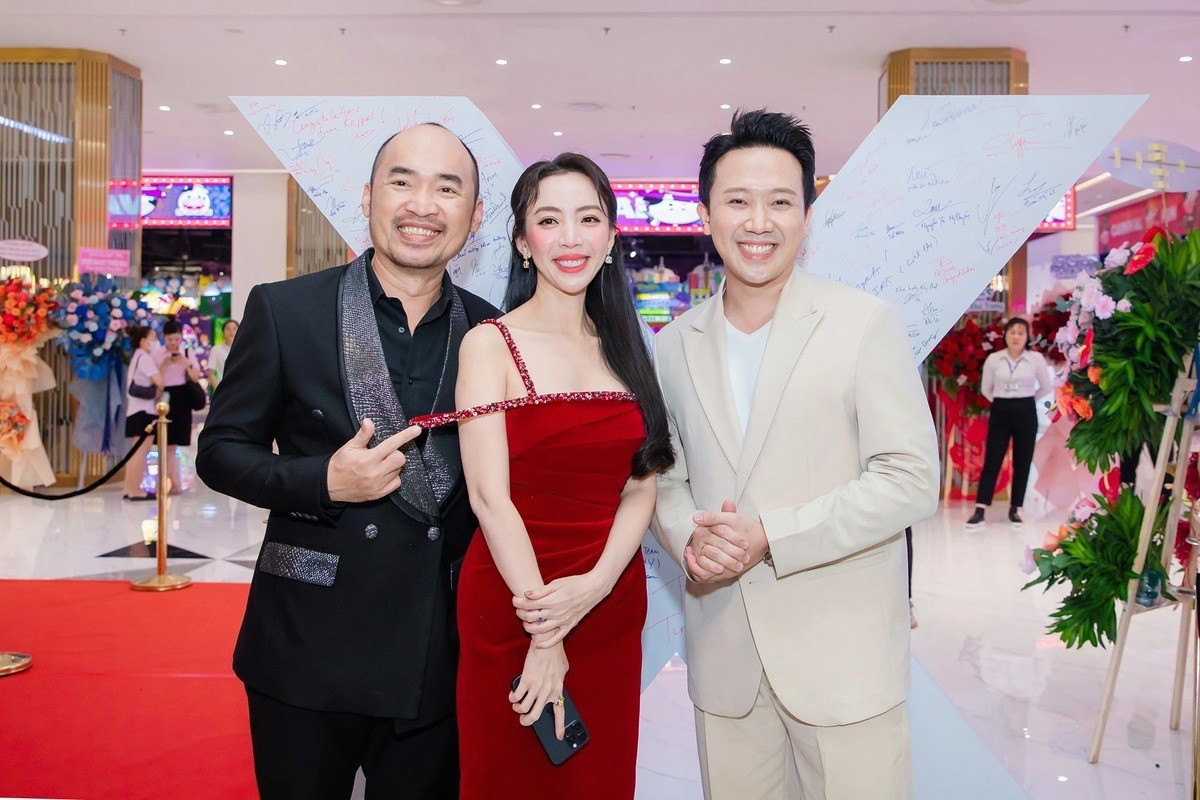 Đằng sau lời đồn 