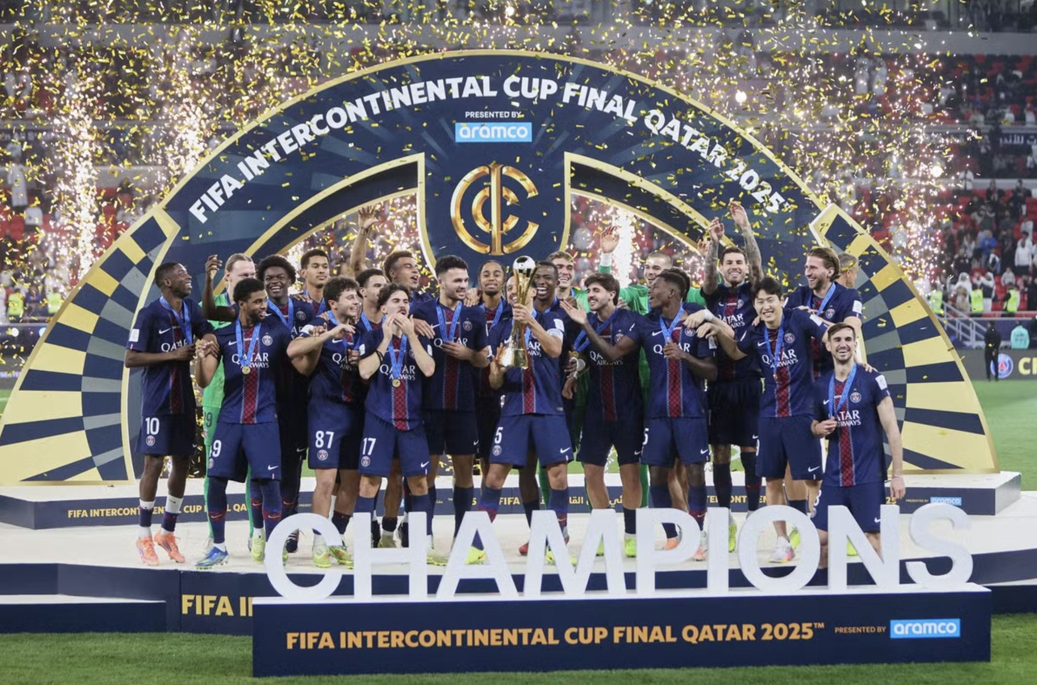 Thủ môn đẩy 4 quả luân lưu, PSG vô địch Intercontinental Cup 2025 8 Thủ môn đẩy 4 quả luân lưu, PSG vô địch Intercontinental Cup 2025 - Ảnh 8.