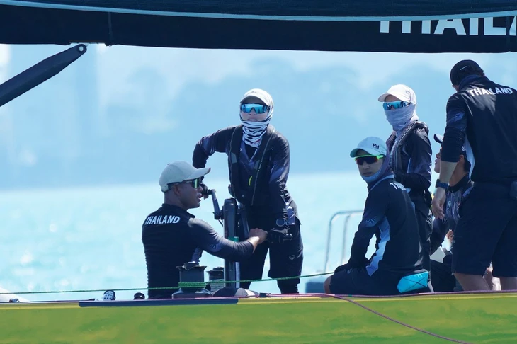Hoàng hậu Thái Lan giúp đội thuyền buồm đoạt HCV SEA Games 33 2 Hoàng hậu - Ảnh 2.