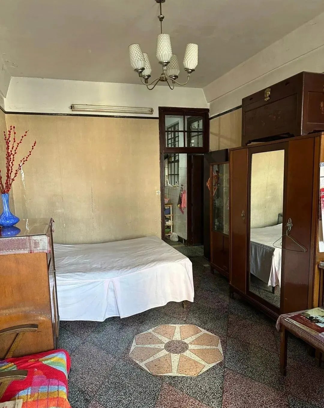 Cụ bà 80 tuổi không muốn làm gánh nặng cho con cháu: Bình yên dưỡng già, một mình nhưng không cô đơn- Ảnh 4. Cụ bà 80 tuổi không muốn làm gánh nặng cho con cháu: Bình yên dưỡng già, một mình nhưng không cô đơn- Ảnh 4.