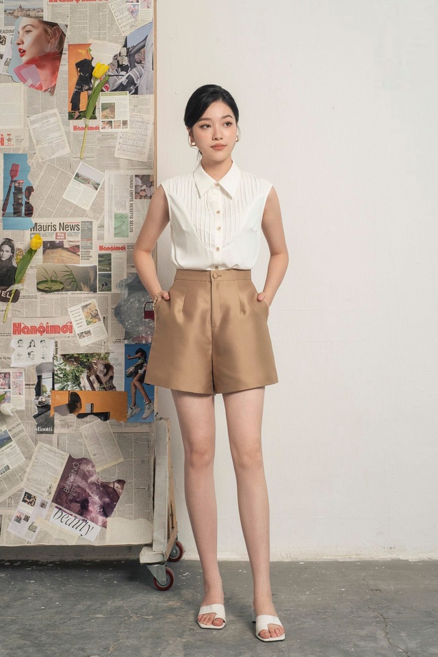 Áo sát nách, bí quyết mặc đẹp vừa thoải mái vừa thời thượng- Ảnh 8.