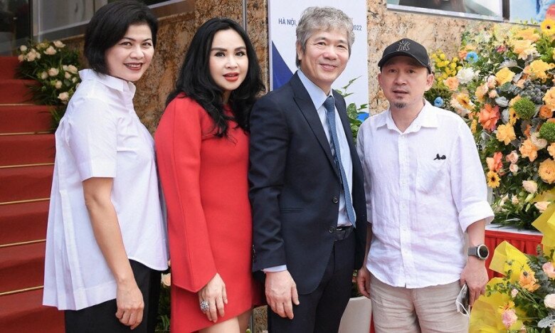 Cháu gái NSND Thanh Lam mới 1 tuổi đã muốn "nối nghiệp" bà ngoại, diện mạo đáng yêu hưởng trọn gen gia đình 12 Cách ứng xử văn minh sau ly hôn của Thanh Lam và Quốc Trung khiến khán giả ngưỡng mộ.