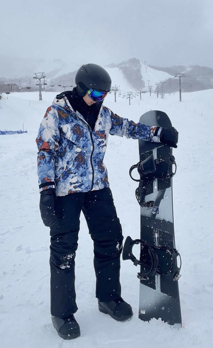 Midu trượt tuyết ở Hokkaido dưới trời -10 độ C 4 Midu trượt tuyết ở Hokkaido dưới trời -10 độ C - 3