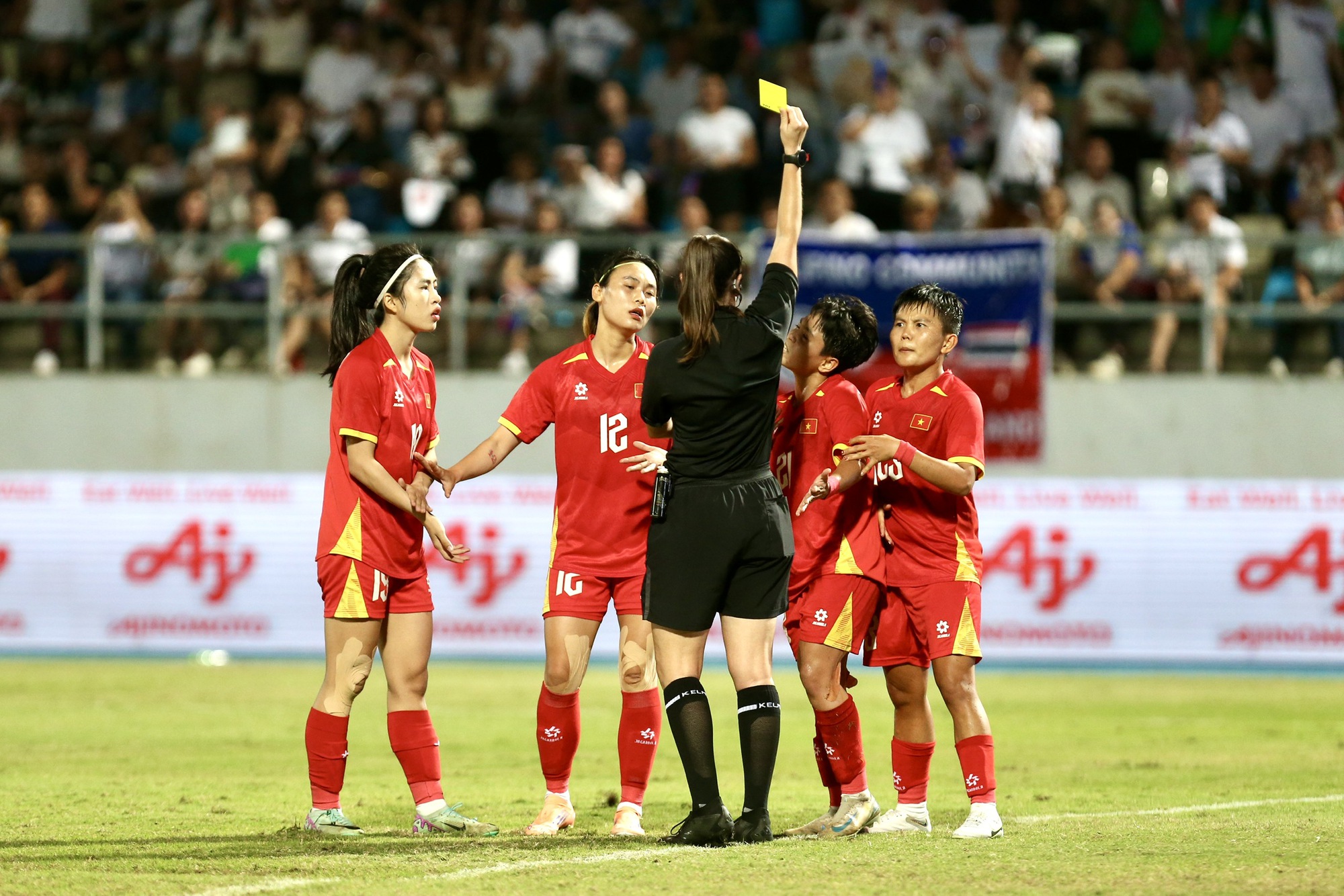 Trọng tài Iran thổi chung kết U.23 Việt Nam đấu Thái Lan, hy vọng không đi lại vết xe đổ trận nữ- Ảnh 2.