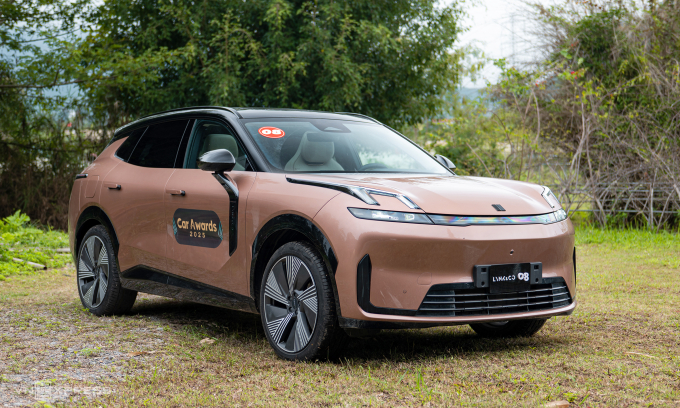 Lynk & Co 08 trong hành trình Car Test của giám khảo Car Awards, tháng 11/2025. Ảnh: Minh Quân