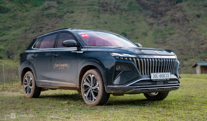 Dongfeng Huge trong hành trình Car Test của giám khảo Car Awards, tháng 11/2025. Ảnh: Minh Quân