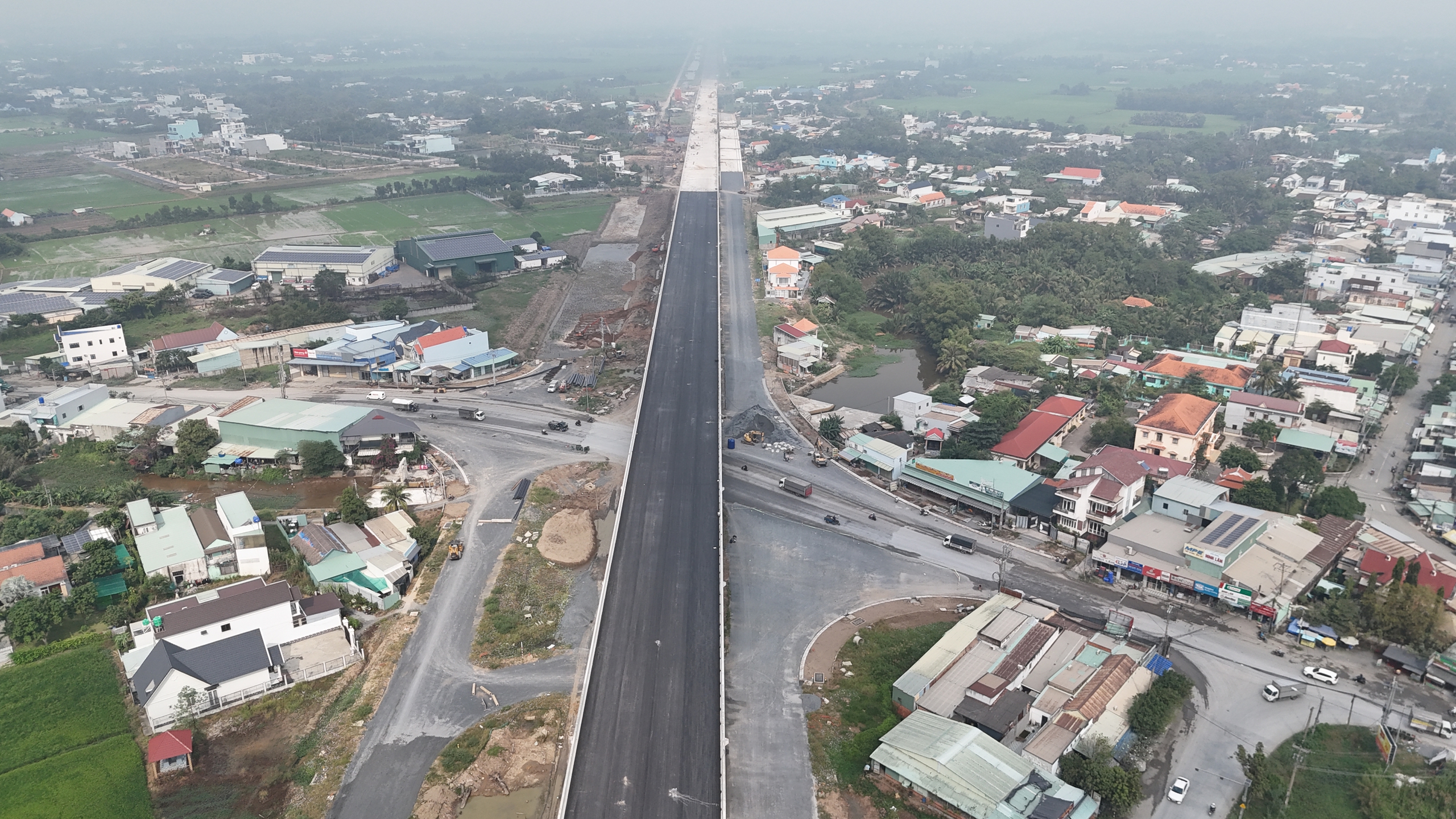 - Ảnh 2. - Ảnh 2.