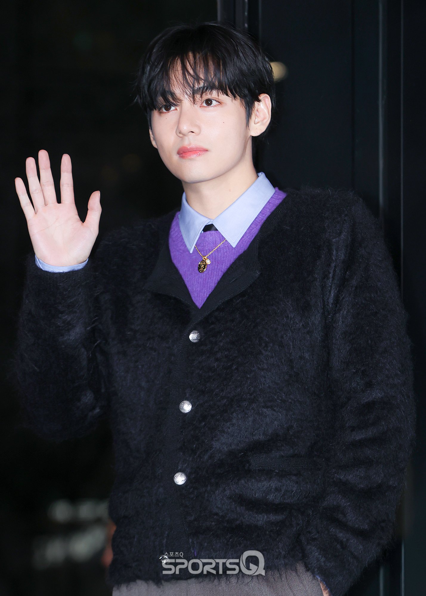 Bộ 3 đỉnh lưu nhan sắc V - Suzy - Park Bo Gum lại phá đảo event Celine! 3 1766036612 341 Bo 3 dinh luu nhan sac V Suzy