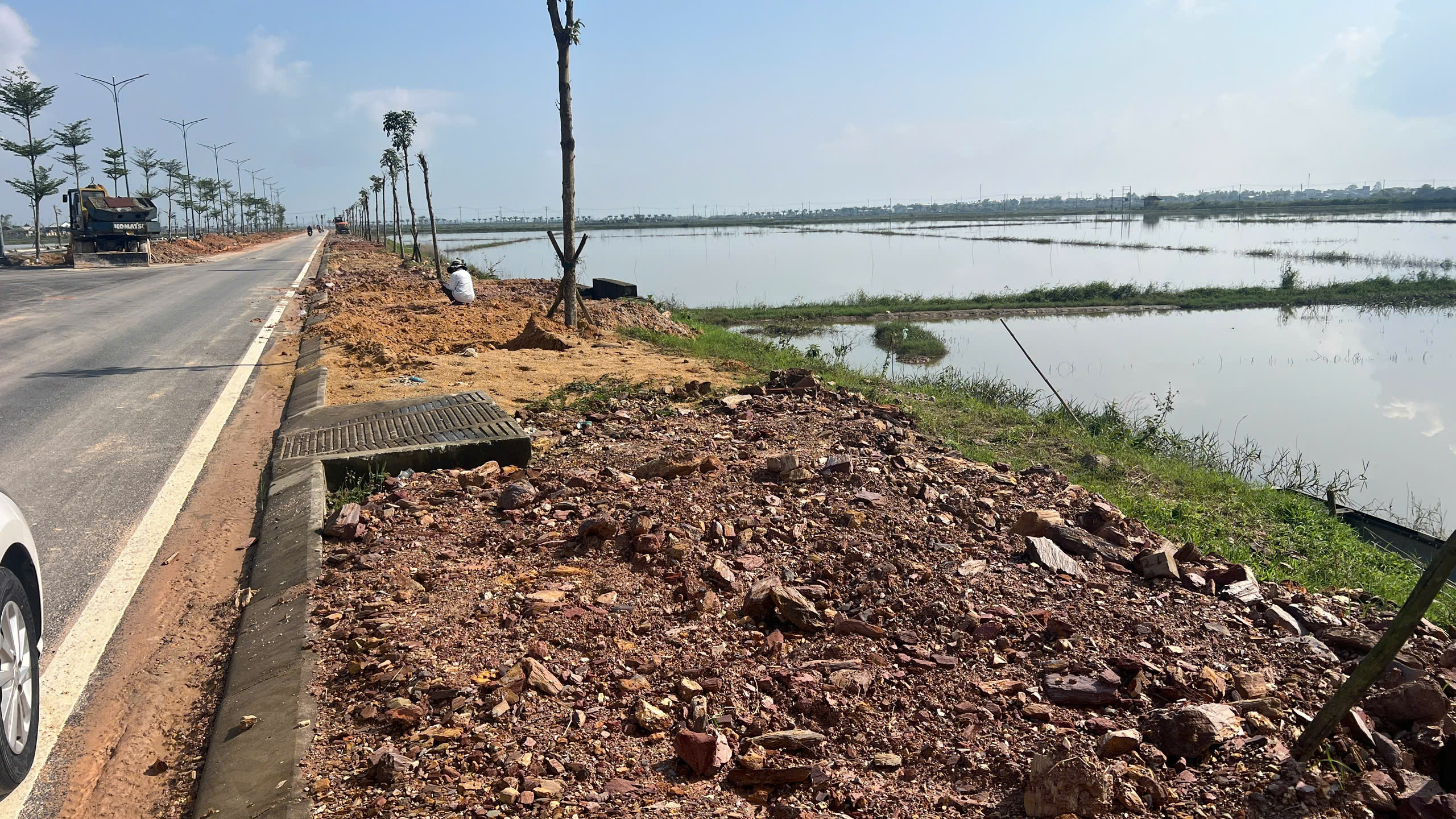 Nhà thầu sử dụng vật liệu lạ tại TP Huế: Khắc phục hậu quả ra sao? - Ảnh 4. Nhà thầu sử dụng vật liệu lạ tại TP Huế: Khắc phục hậu quả ra sao? - Ảnh 4.