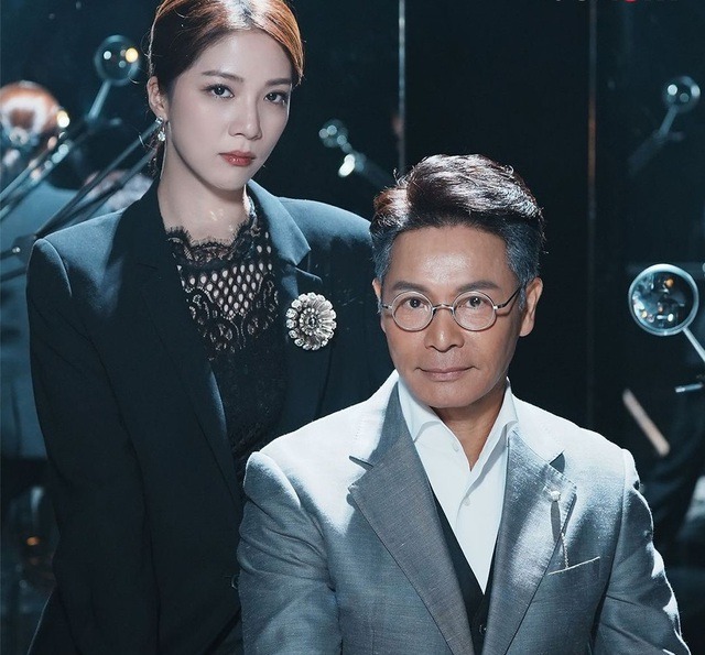 Nam diễn viên 61 tuổi cứ đóng phim là yêu Hoa hậu, vừa chia tay mỹ nhân 2K2 liền đến bên người đẹp 95?- Ảnh 4.