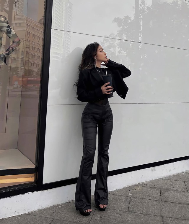 - Ảnh 3. - Ảnh 3.