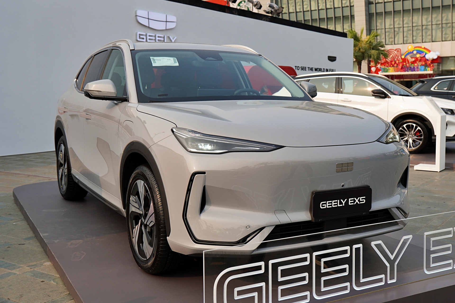 Ô tô điện ăn khách nhất Trung Quốc sắp về Việt Nam, đi 400km/lần sạc - 15 Ô tô điện ăn khách nhất Trung Quốc sắp về Việt Nam, đi 400km/lần sạc - 15