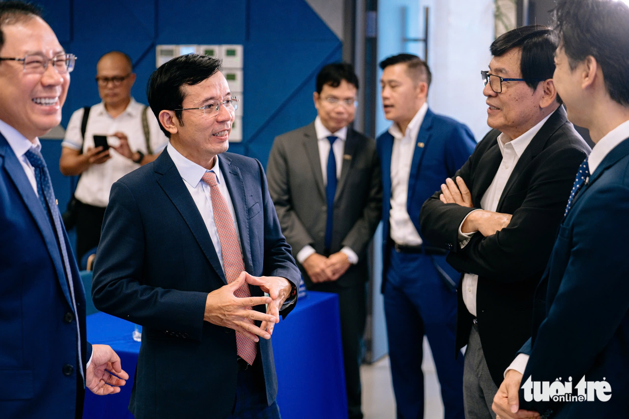 10 tỉ đồng vốn vay ưu đãi cho tân sinh viên chương trình Tiếp sức đến trường 2025 1 10 tỉ đồng vốn vay ưu đãi cho tân sinh viên chương trình Tiếp sức đến trường 2025 - Ảnh 2.