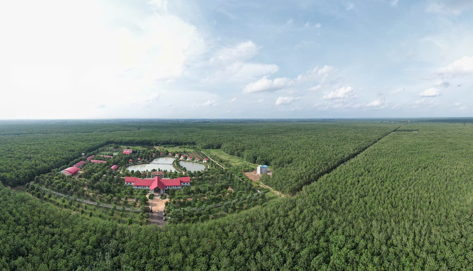 Dấu ấn công trình trọng điểm trong chiến lược phát triển bền vững của VRG 3 Dấu ấn công trình trọng điểm trong chiến lược phát triển bền vững của VRG - Ảnh 3.