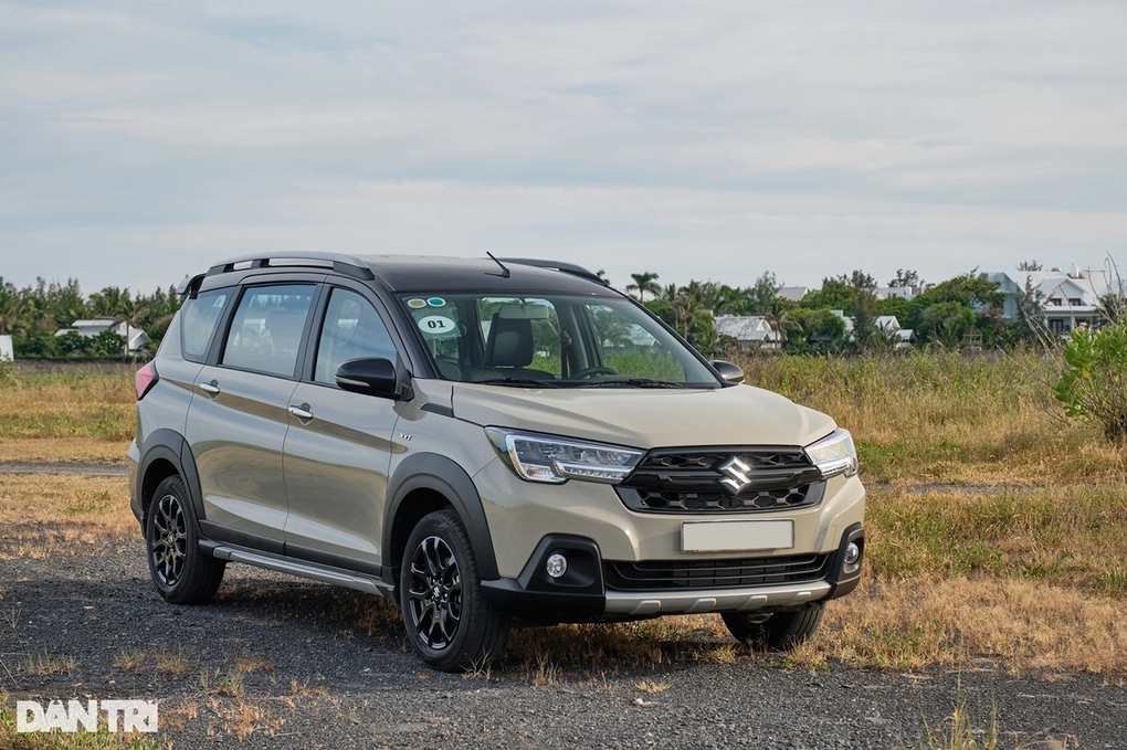 Xe hybrid đua ưu đãi trước thềm giảm phí, có mẫu hạ giá hơn 100 triệu đồng - 3