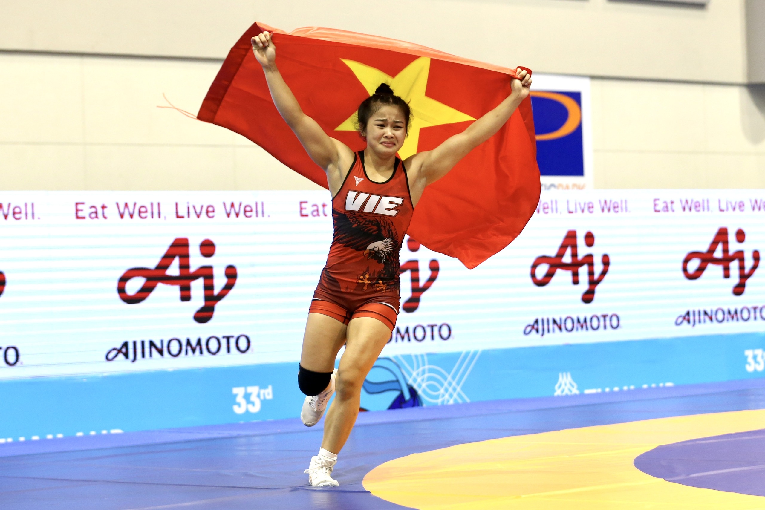 3 chị em ruột bùng nổ, đoạt 3 HCV môn vật: Dành tặng bố đang bị bệnh hiểm nghèo- Ảnh 8. 3 chị em ruột bùng nổ, đoạt 3 HCV môn vật: Dành tặng bố đang bị bệnh hiểm nghèo- Ảnh 8.