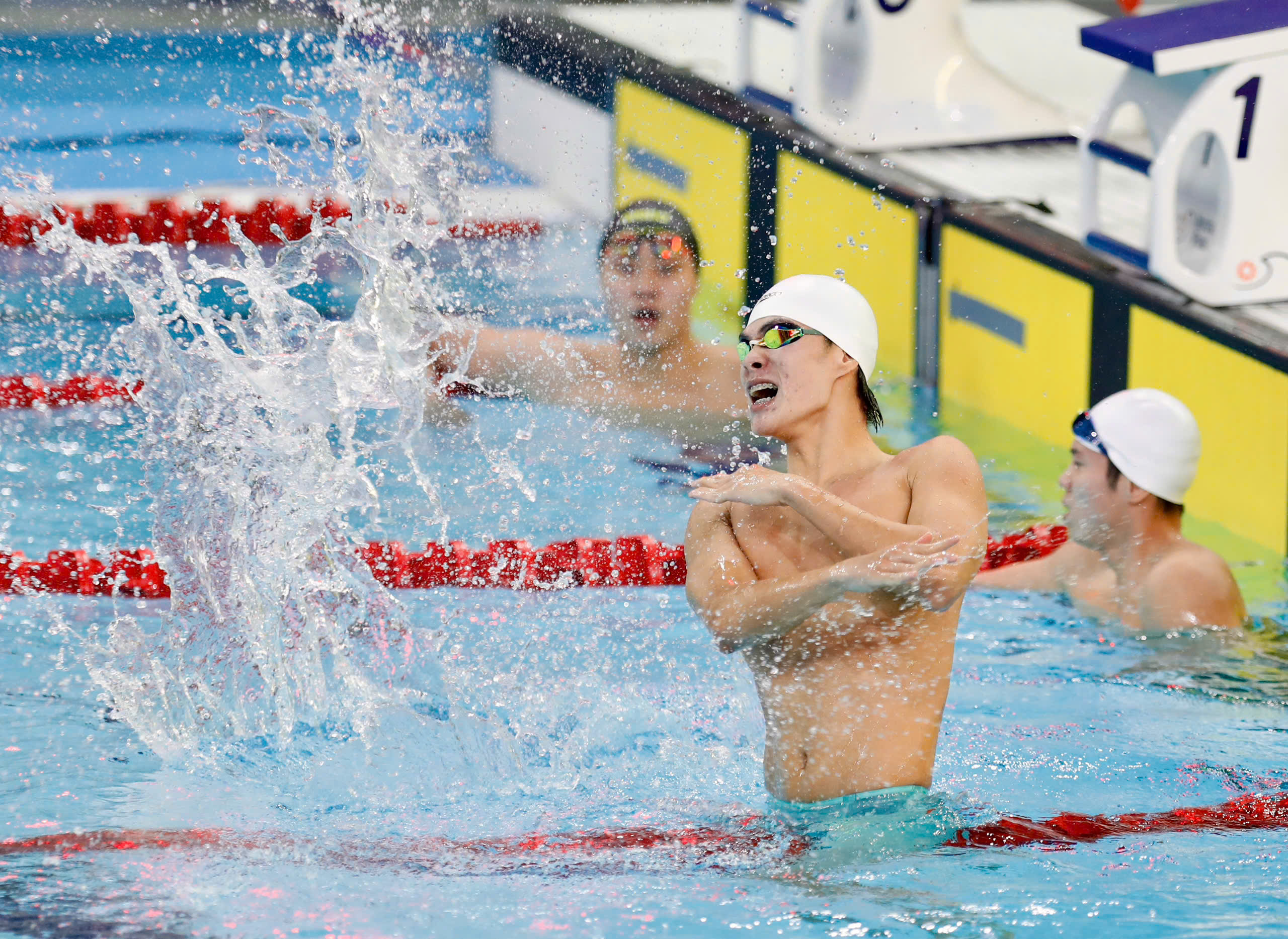 Bơi bất ngờ có tấm HCĐ tiếp sức nữ lịch sử 4 SEA Games 33 ngày 10-12: Bơi bất ngờ có tấm HCĐ tiếp sức nữ lịch sử - Ảnh 4.