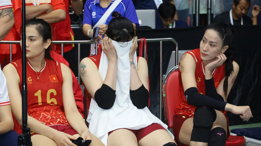 nuoc-mat-nghen-ngao-cua-bong-chuyen-nu-viet-nam (12).jpg