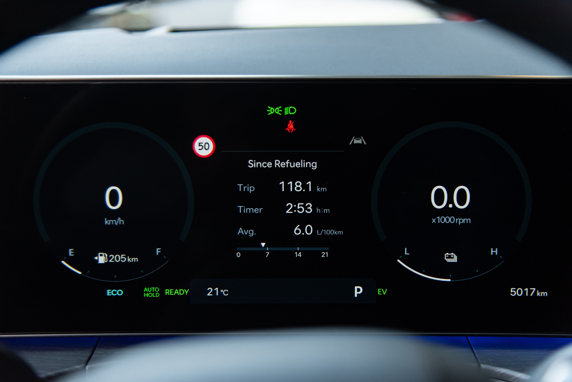 'Hyundai Santa Fe Hybrid bớt bồng bềnh, nhưng đừng kỳ vọng quá nhiều về tiết kiệm nhiên liệu' 8 Hyundai Santa Fe Hybrid - Ảnh 8.