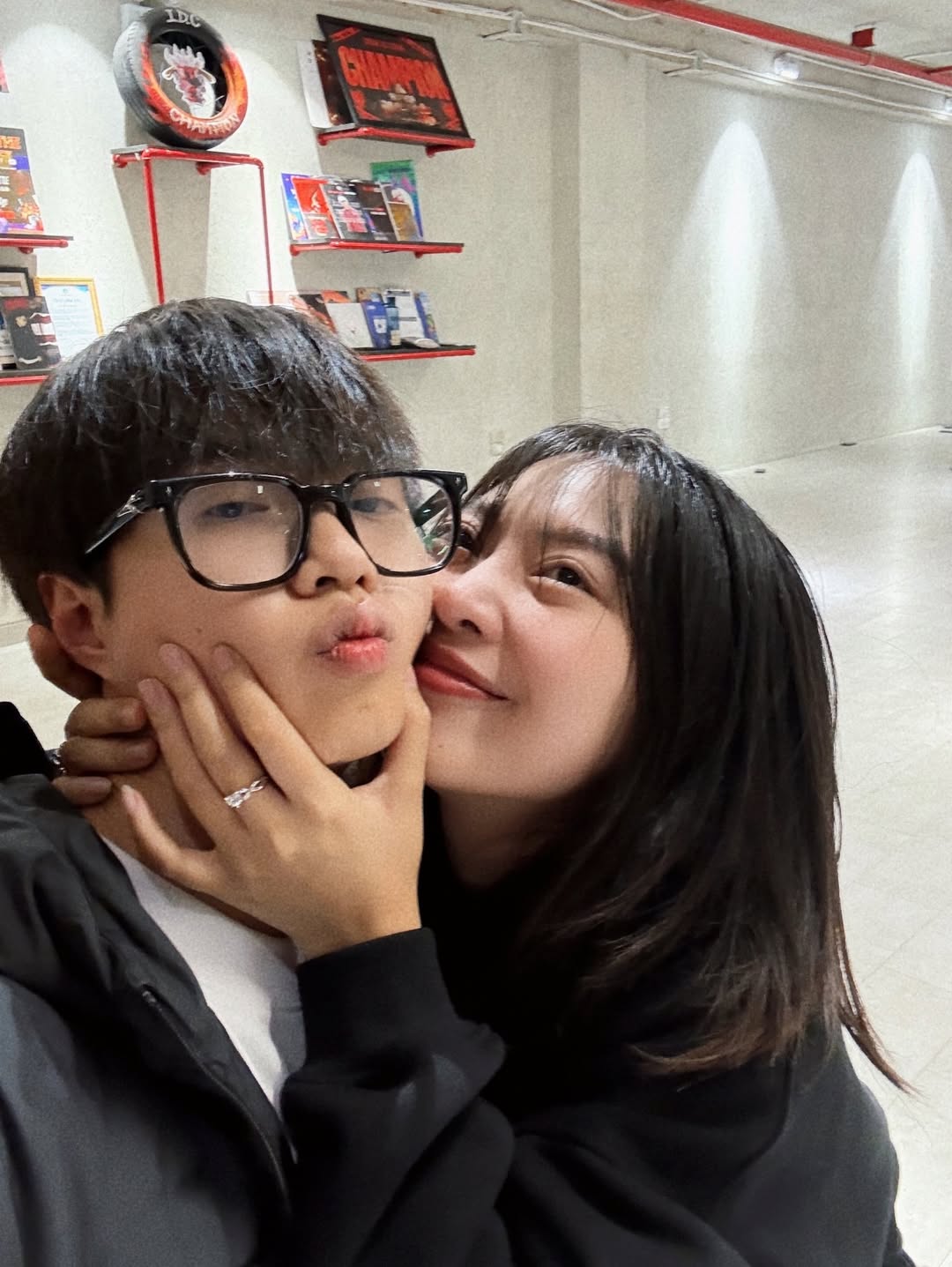 Chuyện tình Chuyện tình